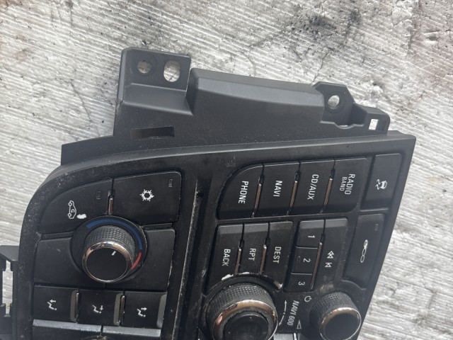 Opel Astra J 2009-2015 Közép konzol Használt
