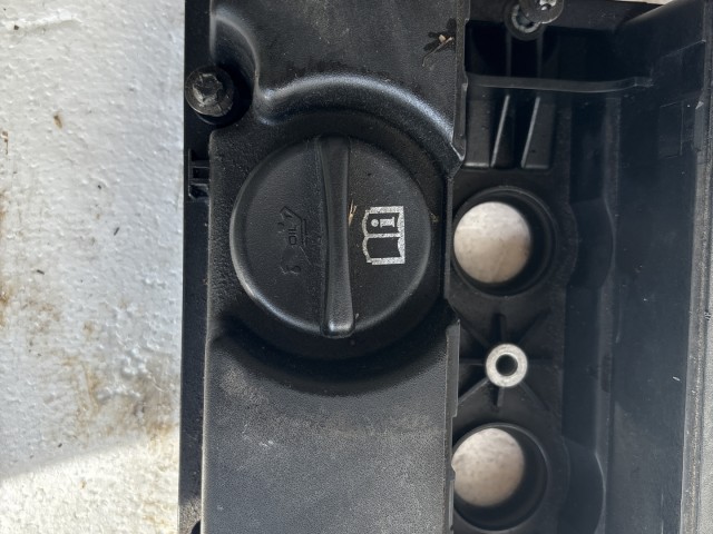Opel Zafira B 2005-2014 Szelepfedél Használt Benzines