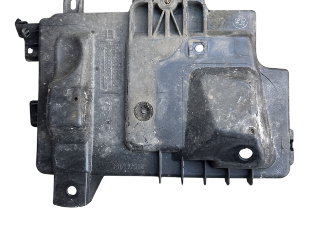 Opel Zafira B 2005-2014 2005-2014 Akkumulátor tartó, tálca Használt
