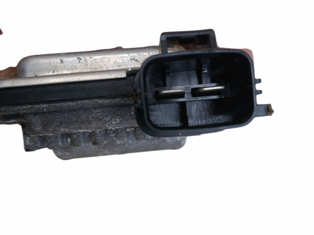 Opel Antara 2006-2015 hűtőventilátor előtét ellen állás  Használt