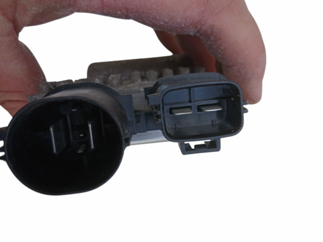 Opel Antara 2006-2015 hűtőventilátor előtét ellen állás  Használt