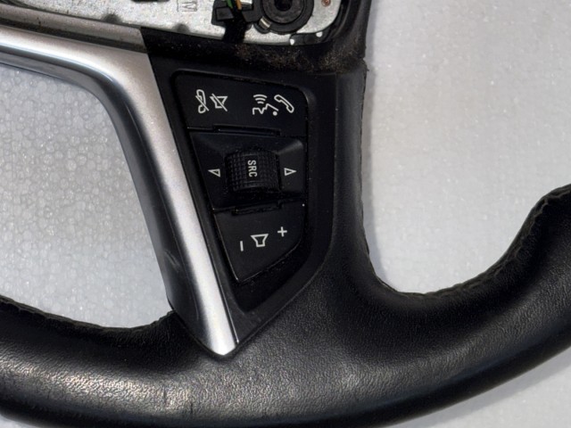 Opel Meriva B 2010-2017 Kormánykerék Használt Fekete multikormányos bőr  