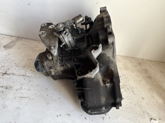 Opel Meriva B 2010-2017 Váltó Használt A13DTE 5 Kézi 1.3 cdti