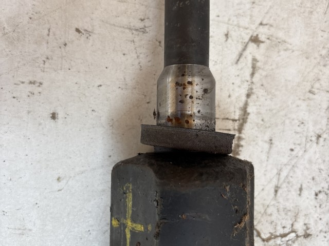 Opel Antara 2006-2015  Bal első Féltengely Használt Autómata