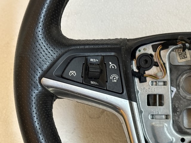 Opel Zafira C 2011 Kormánykerék Használt Fekete multikormányos bőr  