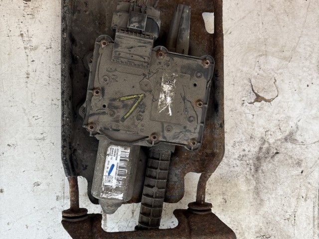 Opel Meriva B 2010-2017 elektromos kézifék motor
