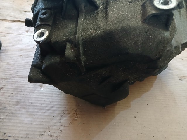 Opel Antara 2.2 cdti 4x4  Váltó Használt f40