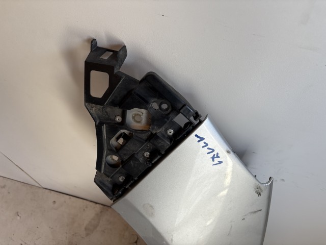 11171 Opel Astra J 2009-2015 Sárvédő Használt Bal első Ezüst Z176