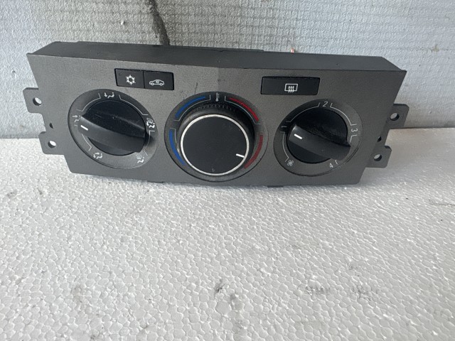 Opel Antara 2006-2015 Klímavezérlő manuális
