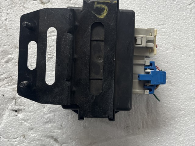 Opel Antara 2006-2015 vonóhorog elektronika