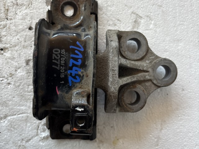Opel Corsa E 2014- 2014-2019 motortartó váltótartó bak