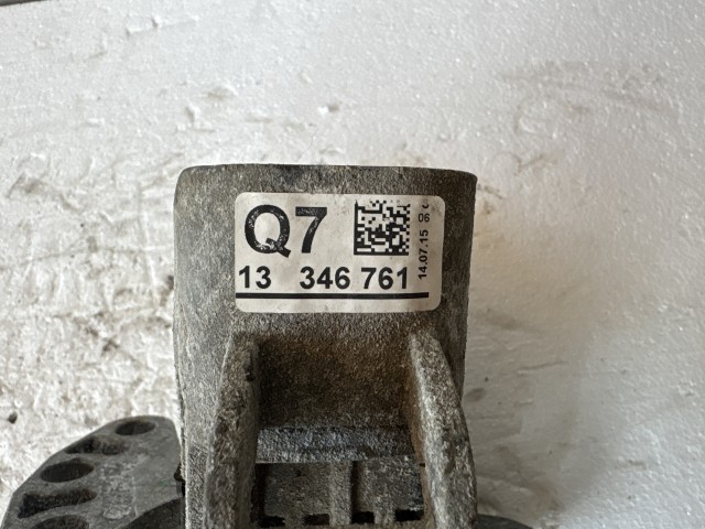 Opel Astra J 2009-2015 motortartó bak 1.6 cdti
