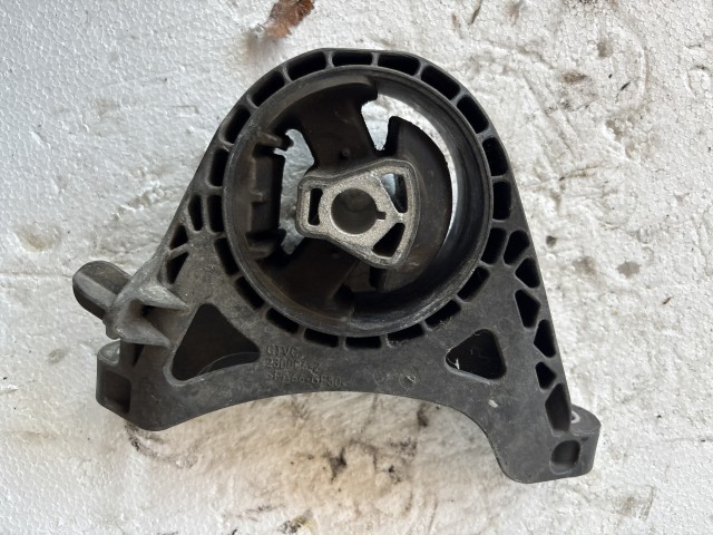Opel Astra J 2009-2015 motortartó első kitámasztó bak