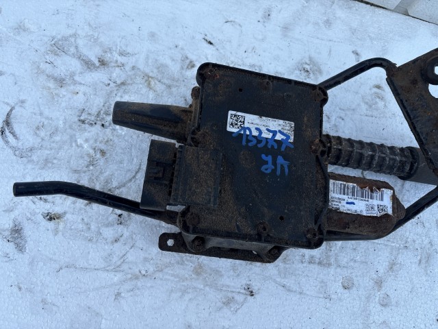 Opel Astra J 2009-2015 elektromos kézifék motor