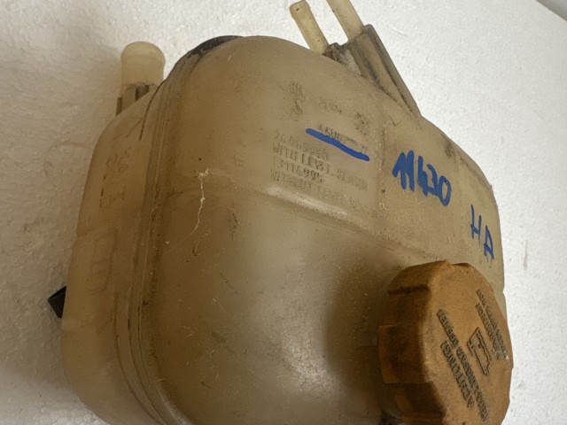 Opel Astra H 2004-2010 2004-2010 Kiegyenlítő tartály jeladós