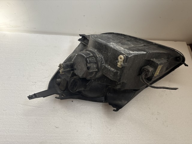 11511 Ford Fiesta v 2004-2008 Jobb első Lámpa Fényszóró