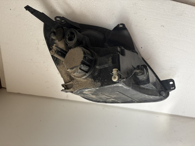 11510 Ford Fiesta v 2004-2008 Bal első Lámpa Fényszoró