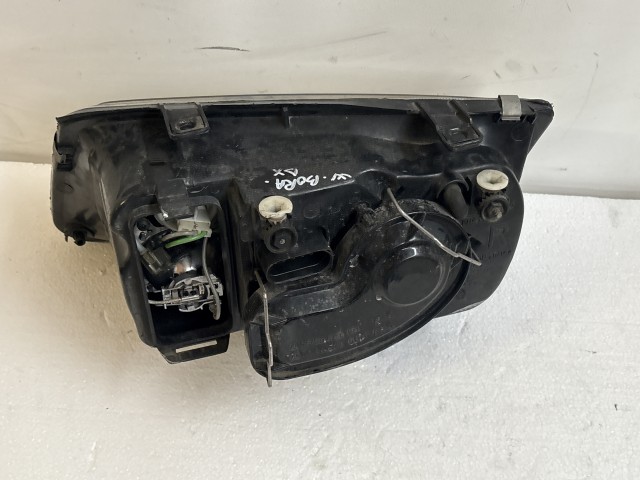 11482 Volkswagen Bora 1998-2005 Jobb első Lámpa Fényszóró 