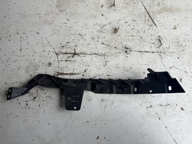 Opel Astra J 2009-2015 bal első Lámpa tartó Használt 