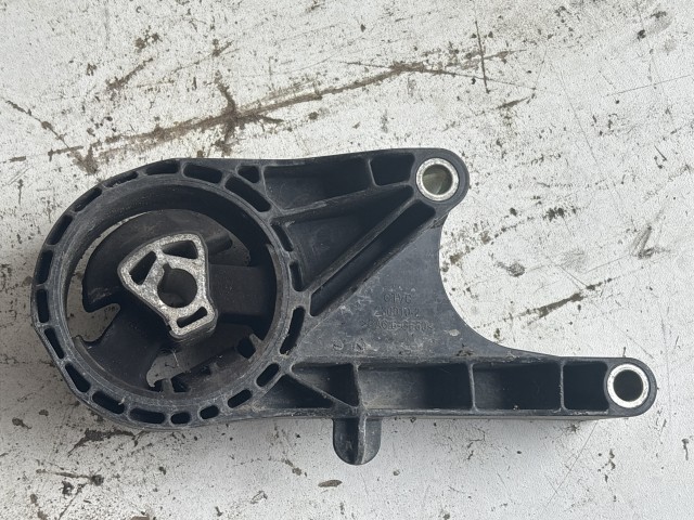 Opel Astra J 2009-2015 motortartó bak 1.7 cdti