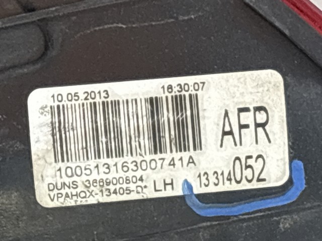 11173 Opel Astra J kombi 2009-2015 Bal hátsó Lámpa sötétitett