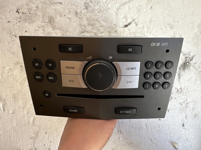 Opel Antara 2006-2015 Rádió Használt Cd-s   