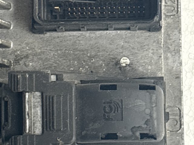 Opel CORSA D Motorvezérlő Használt   