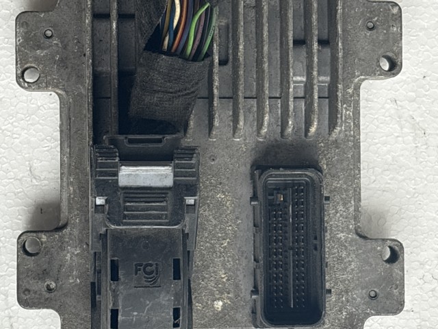 Opel CORSA D Motorvezérlő Használt   