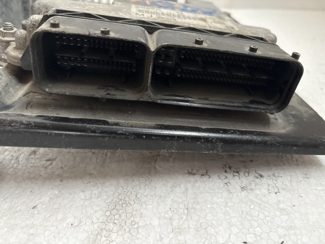 Opel Zafira B 2005-2014 2005-2014 Motorvezérlő Használt   