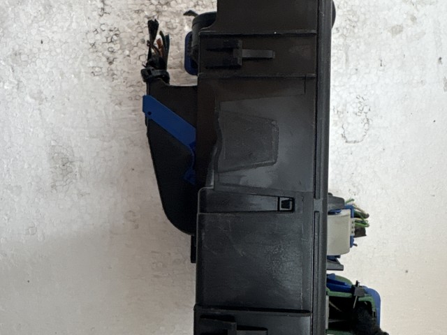 Opel Corsa D 2006-2014 Bcm Használt