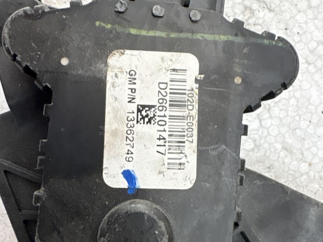 Opel Meriva B 2010-2017 Gázpedál Használt   