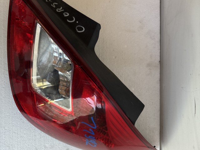 11992 Opel Corsa D 2006-2014 Lámpa , Fényszóró Használt  Jobb hátsó