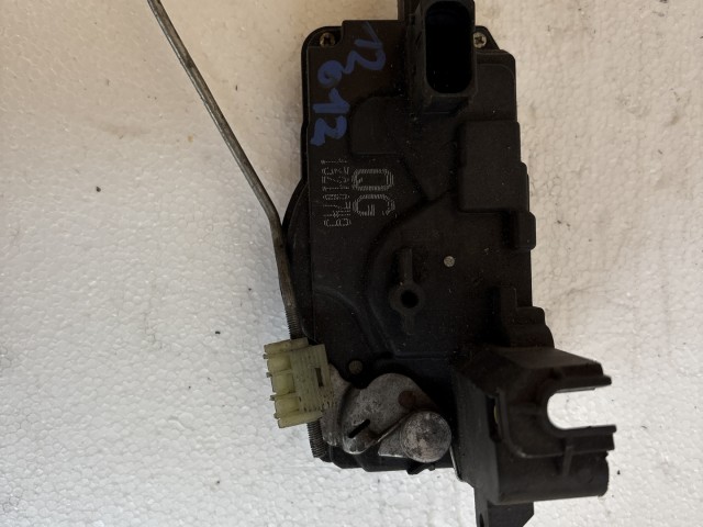 Opel H astra 2004-2014 jobb első ajtózár