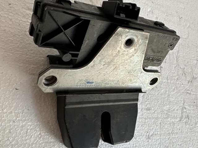 Ford Focus II. 2004-2011 Csomagtérajtó zár Használt