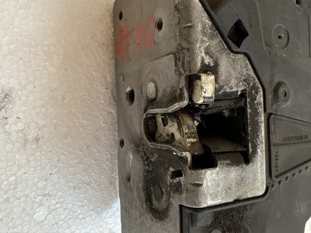 Opel Corsa D 2006-2014 Zár bal hátsó 