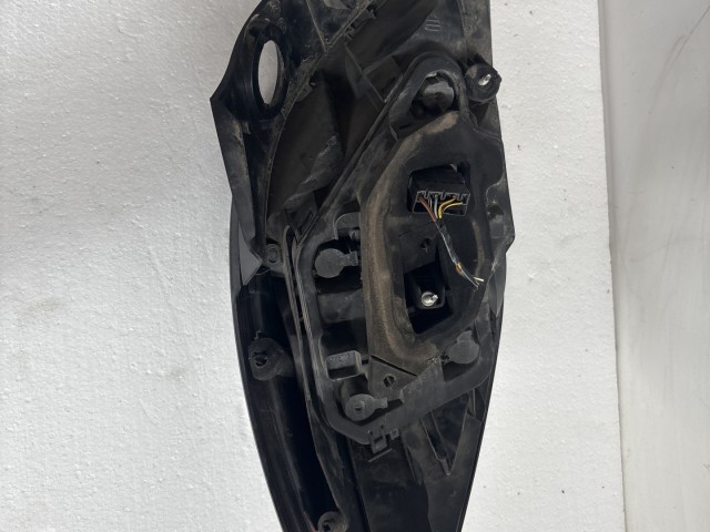 12052 Opel H astra GTC 2004-2014 jobb hátsó Lámpa 3 ajtós