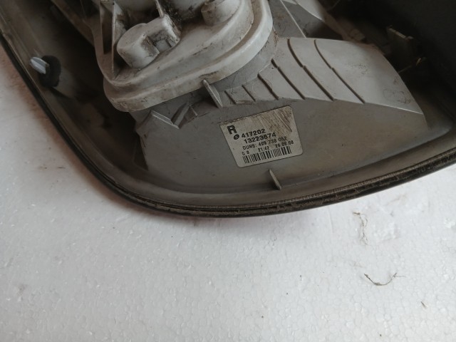 12104 Opel H astra 2004-2014 Lámpa , Fényszóró  Jobb hátsó