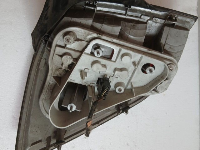 12108 Opel H astra 2004-2014 Jobb hátsó Lámpa kombi