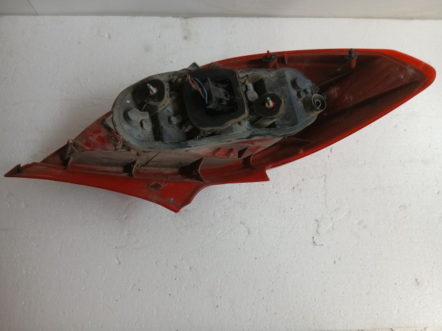 12115 Opel Corsa D 2006-2014 Jobb hátsó Lámpa