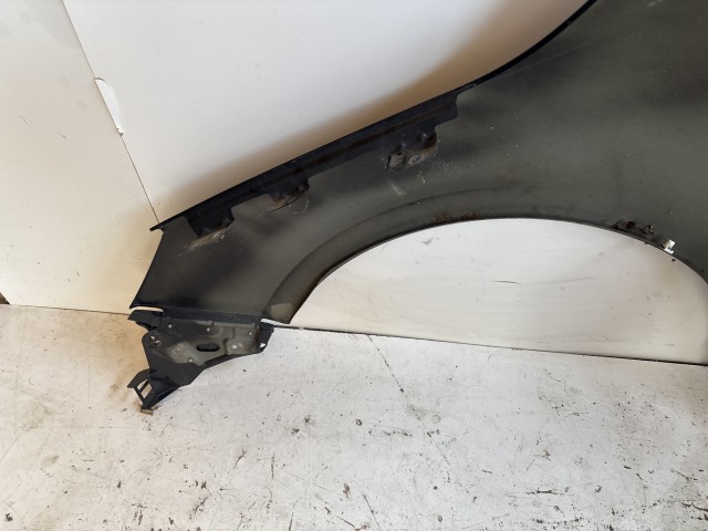 6433 Opel Astra J 2009-2015 Jobb első Sárvédő Fekete Z20R