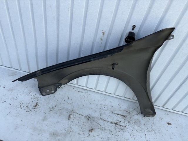 1476 Opel G Astra 1998-2005 Jobb első Sárvédő Fekete Z20R