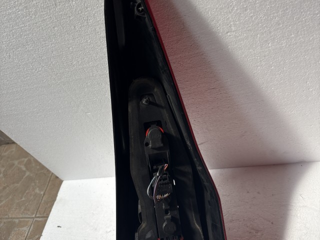 6921 Renault Megane II. 2002-2009 Bal hátsó Lámpa