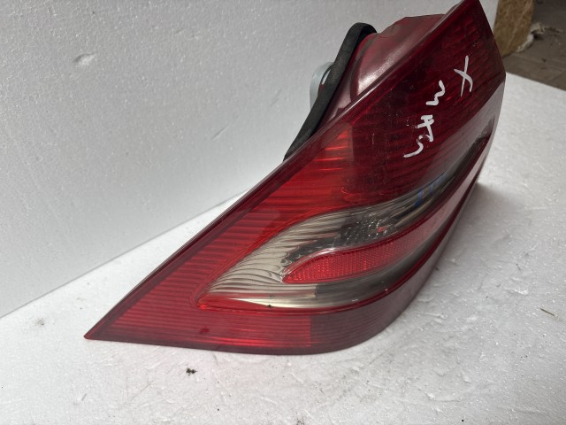 3181 Mercedes Benz C w203 2003-2007 Bal hátsó Lámpa