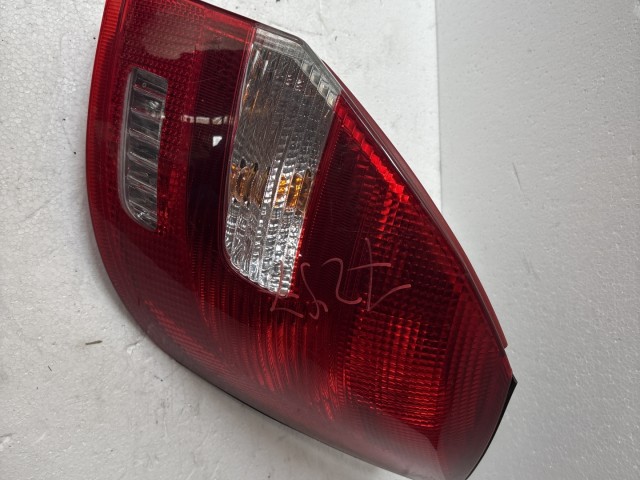 7297 Skoda Fabia 1999-2007 Jobb hátsó Lámpa