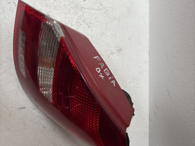 7297 Skoda Fabia 1999-2007 Jobb hátsó Lámpa
