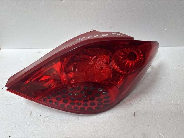 6925 Peugeot 207 2006-2014 Jobb hátsó Lámpa