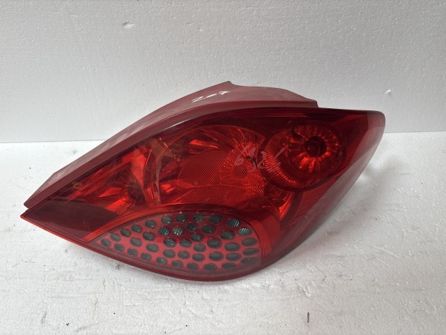 6926 Peugeot 207 2006-2014  Jobb hátsó Lámpa