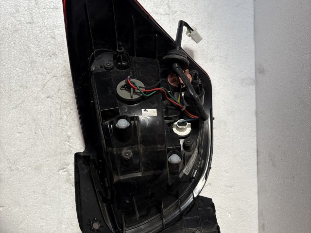 9008 Hyundai I 10 2008-2012 Bal hátsó Lámpa