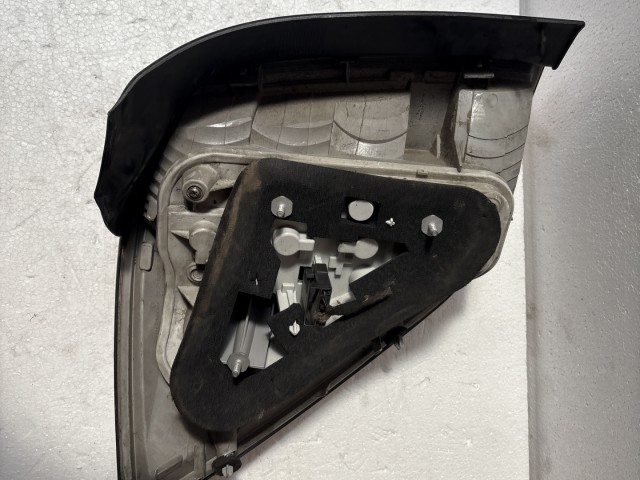 12152 Opel H astra 2004-2014 Jobb hátsó Lámpa kombi