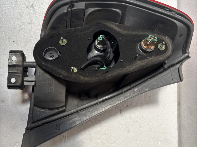 9012 Honda Jazz II. 2002-2008 Jobb hátsó Lámpa
